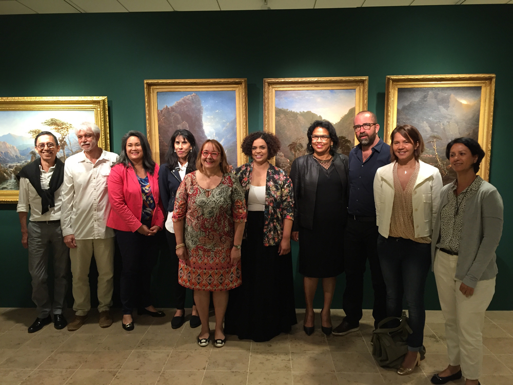 De G à D: Gilbert Hong, Jean Barbier, Cristelle Tiverne, Chamina Mangrolia, Lise Dipiétro, Jessica Play, Béatrice Sigismeau, Bernard Leveneur, Catherine Chane-Kune et Joelle Couderc.© Corinne Louapre-Pottier
