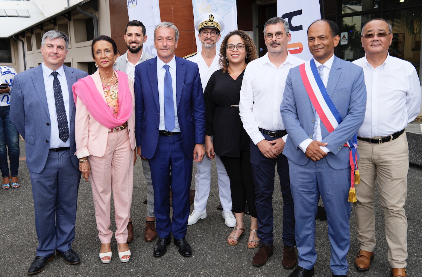 Flowly accueille le ministre délégué chargé des Outre-Mer dans ses ...